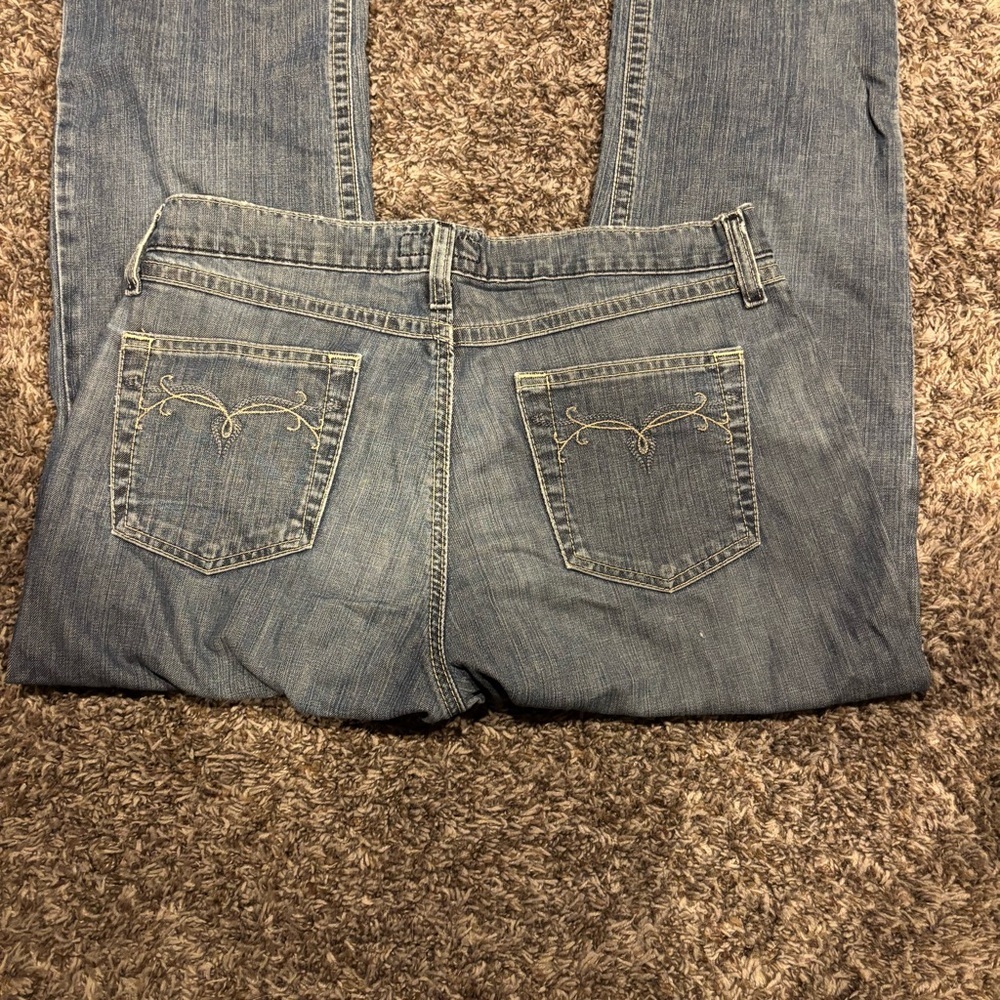 Women's Wrangler Lower Rise Relaxed Fit Jeans